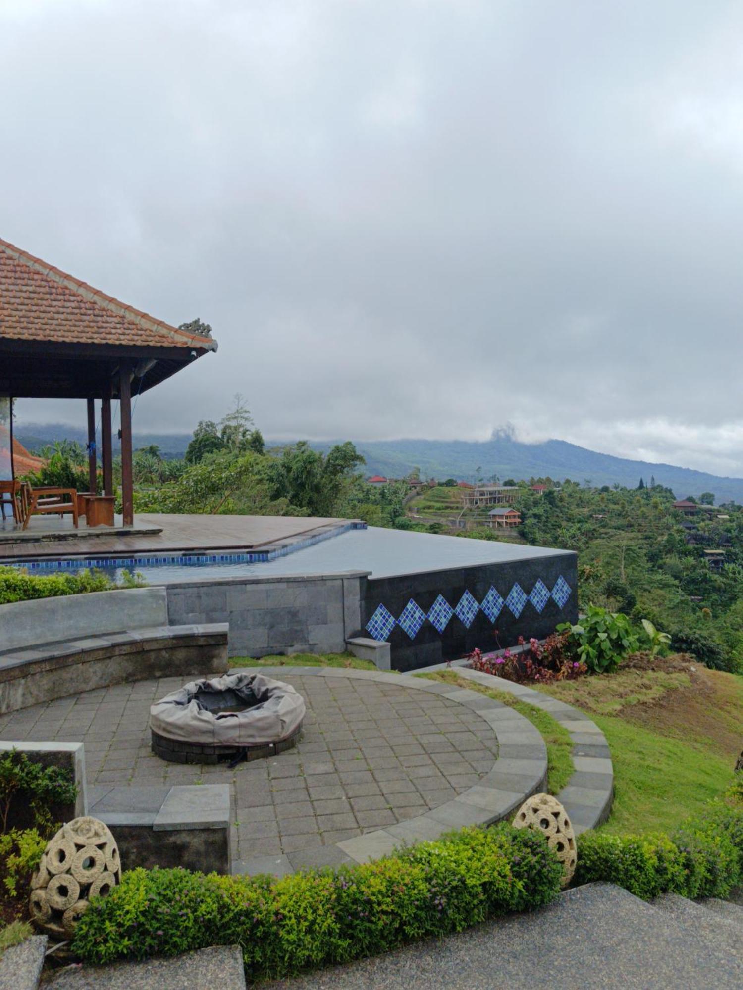 Munduk Tentrem Resort Luaran gambar